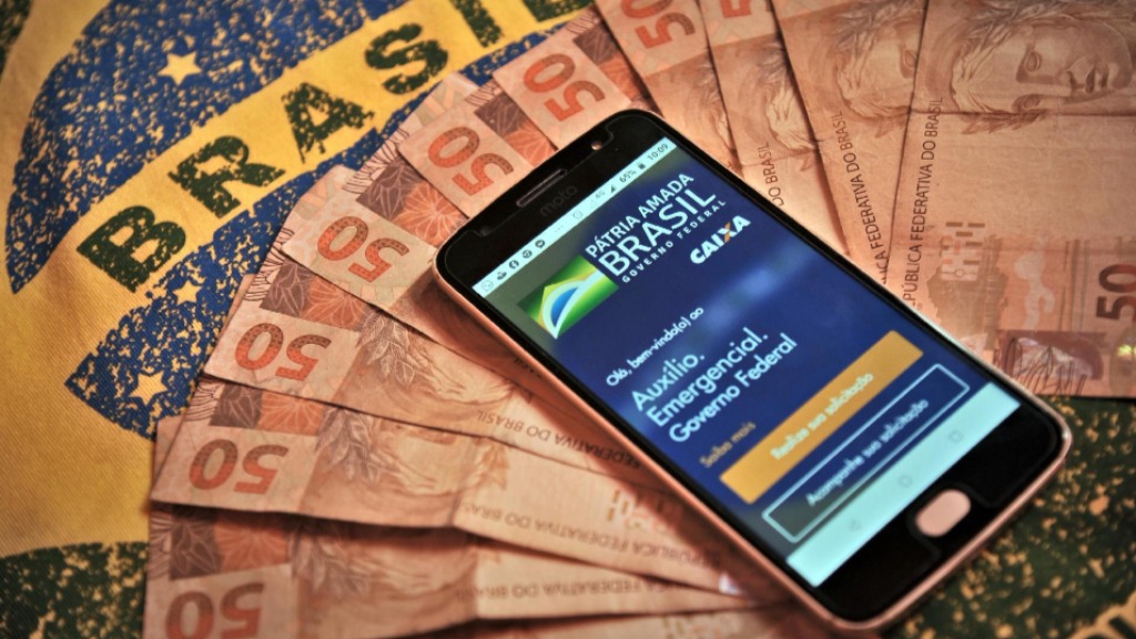 auxílio emergencial