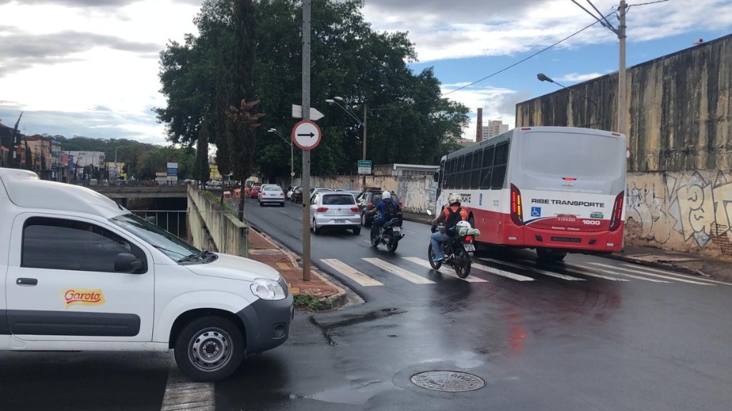 Interdição Avenida Fábio Barreto
