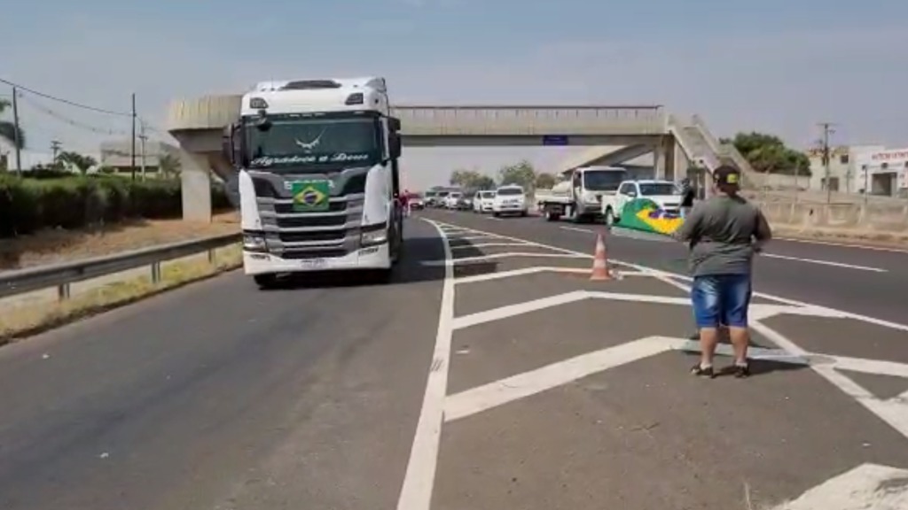 bloqueio rodovia Franca