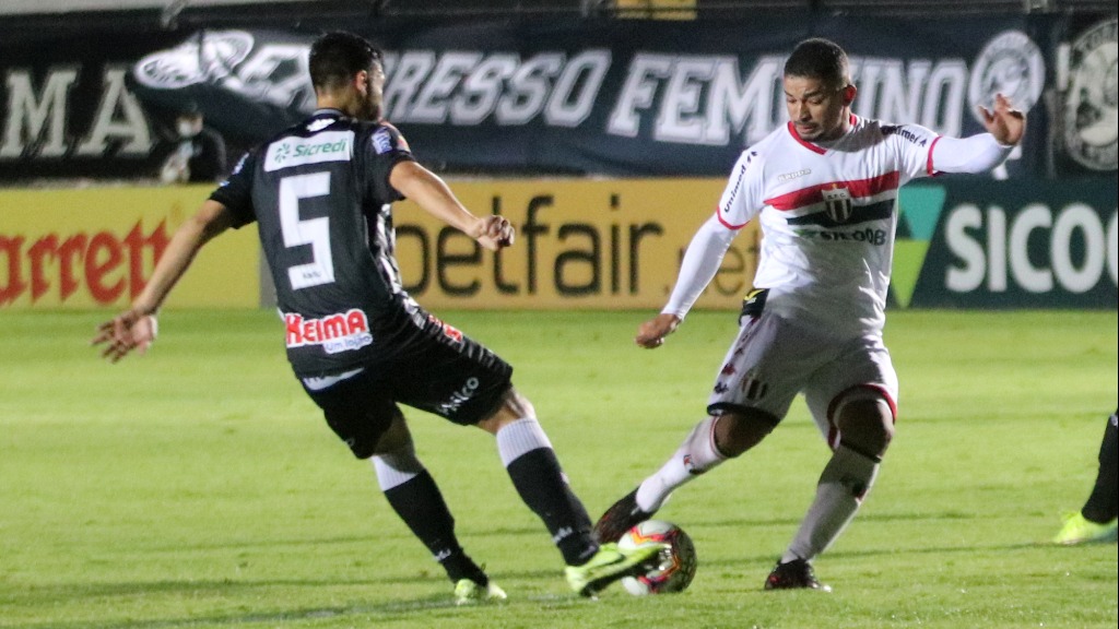 Série B vice-lanterna