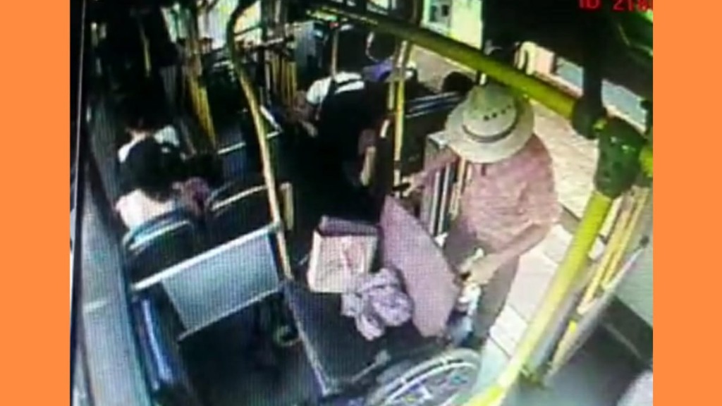 cadeirante sem pagar passagem