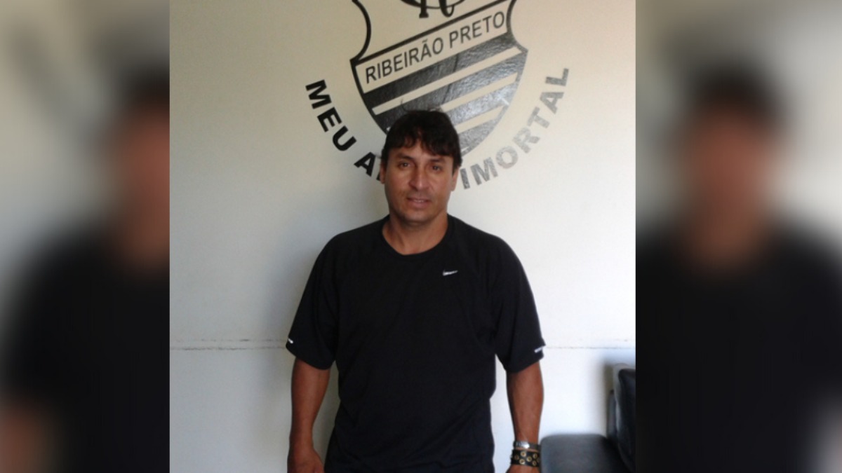 história Claudinho futebol