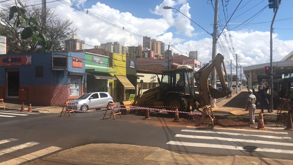 obra galeria pluvial