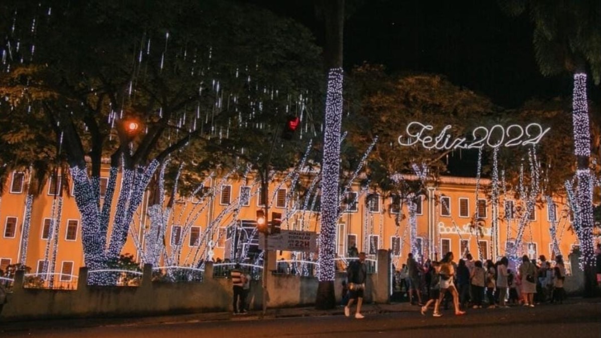 irregularidades decoração Natal Franca