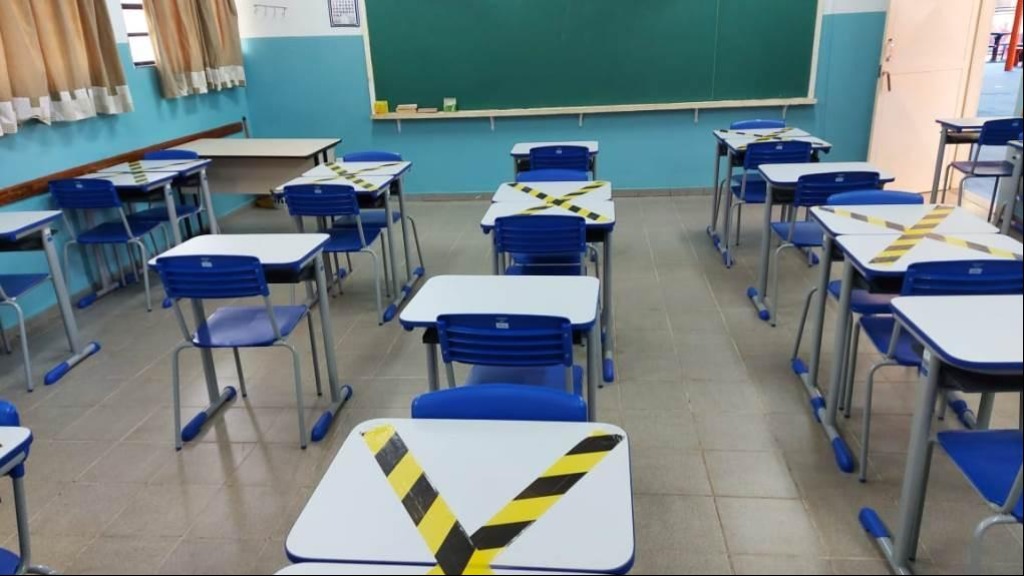 Recuperação intensiva estudantes