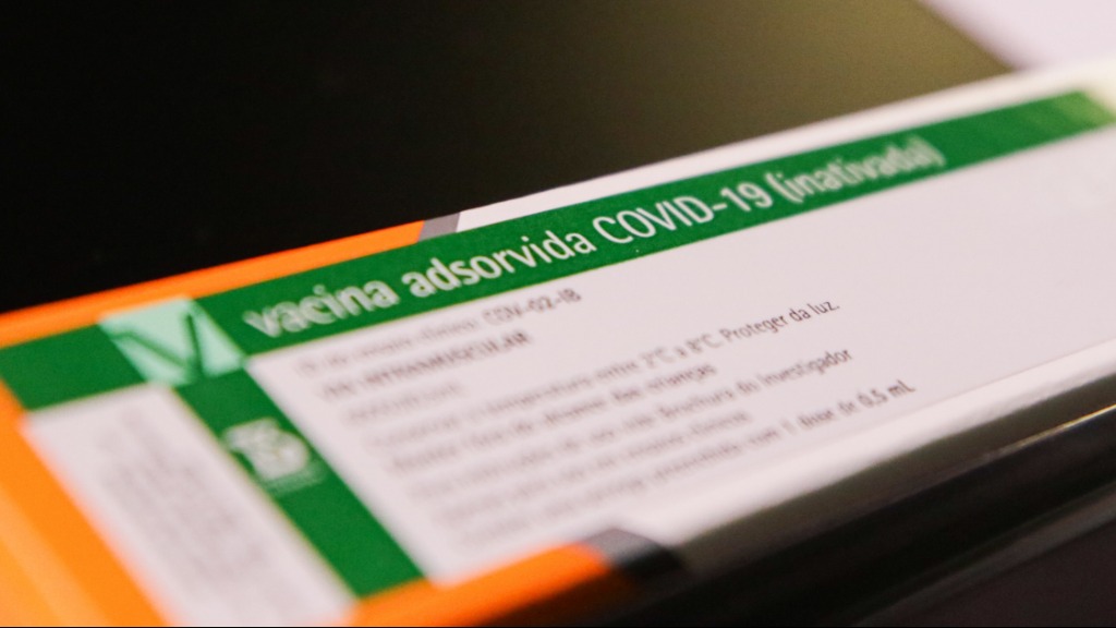 registro emergencial CoronaVac