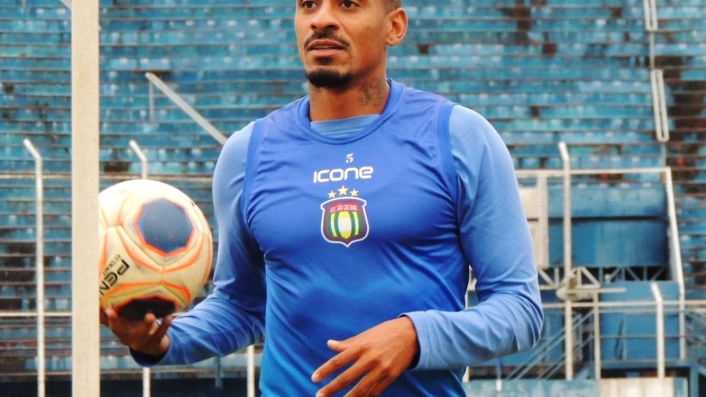 contratação jogador futebol