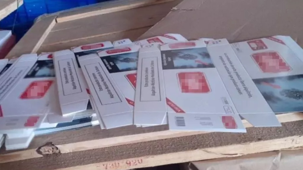 fábrica clandestina cigarros