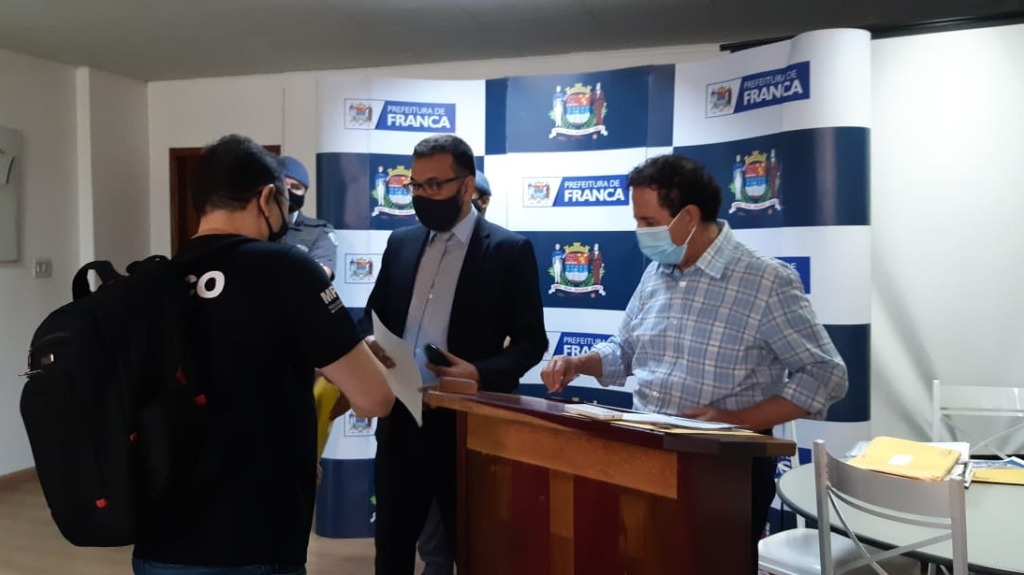 fraude em contratos de coleta de lixo