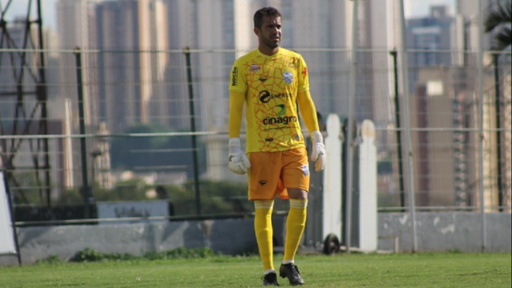 dívida Comercial Max Muralha