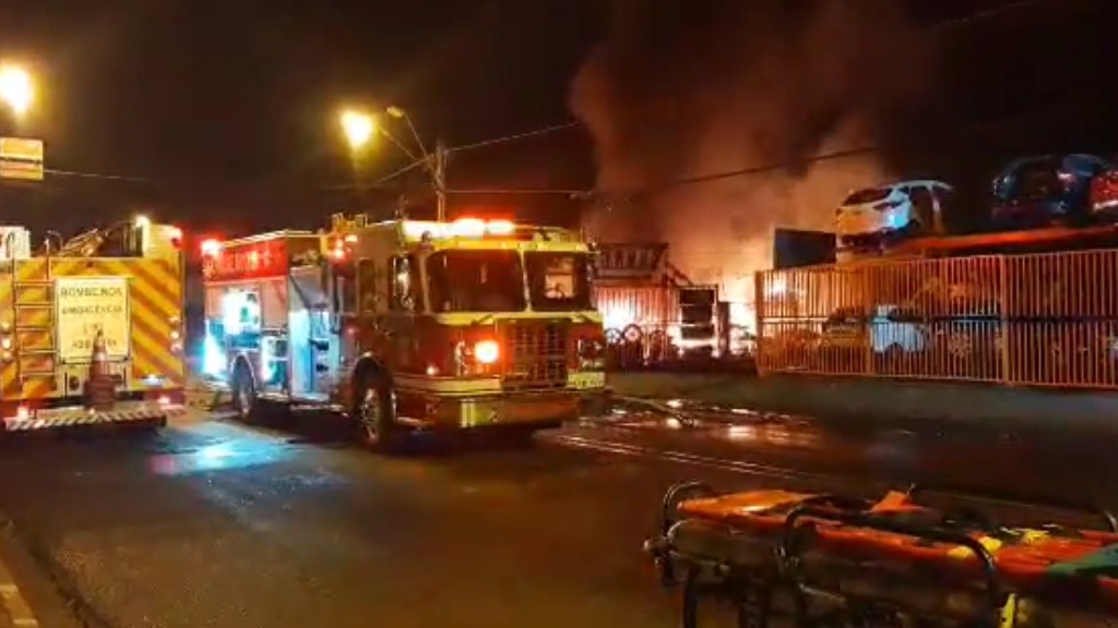 incêndio ferro velho