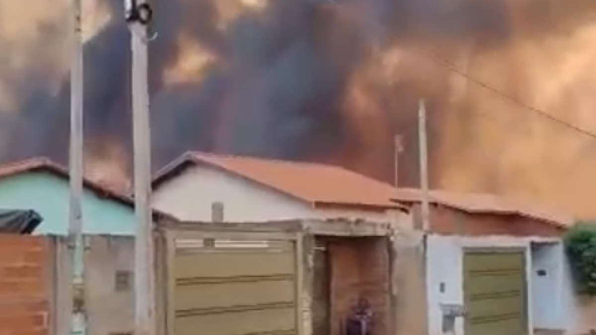 Incêndio em área de preservação