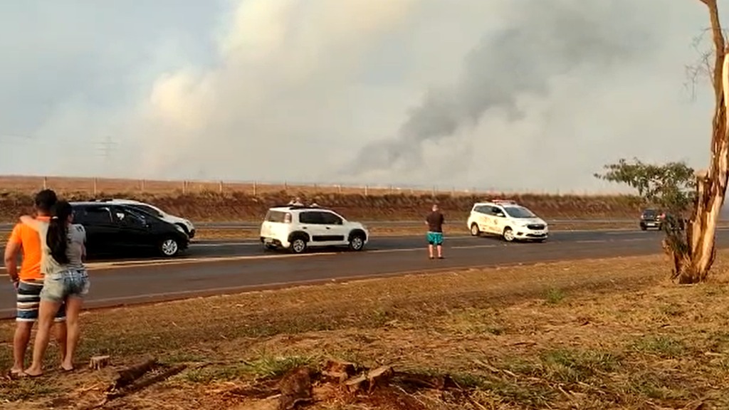 incêndios florestais rodovias
