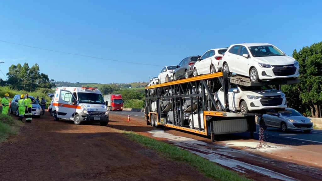incêndio caminhão cegonha