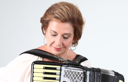 Gilda Montans acordeon