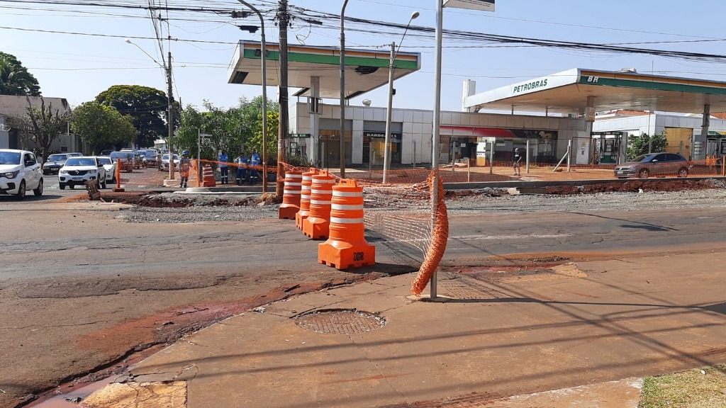 interdição Avenida Independência