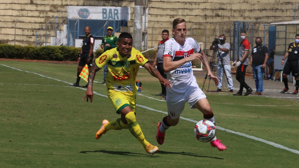 Botafogo-SP x Ypiranga-RS