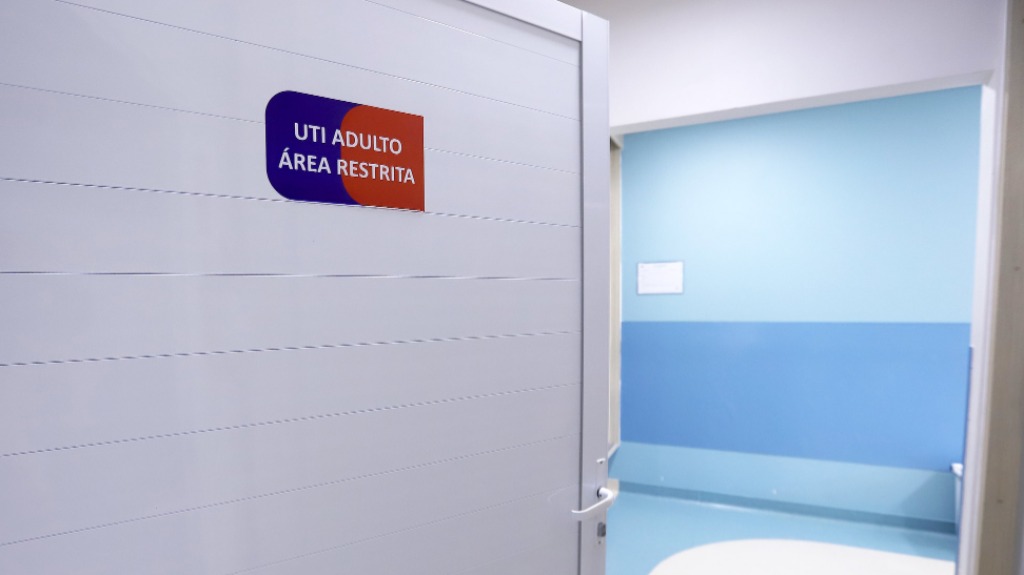 leitos UTI Ribeirão