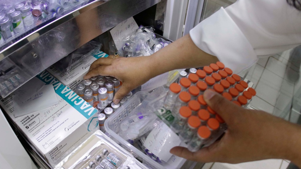 doses Coronavac interditadas