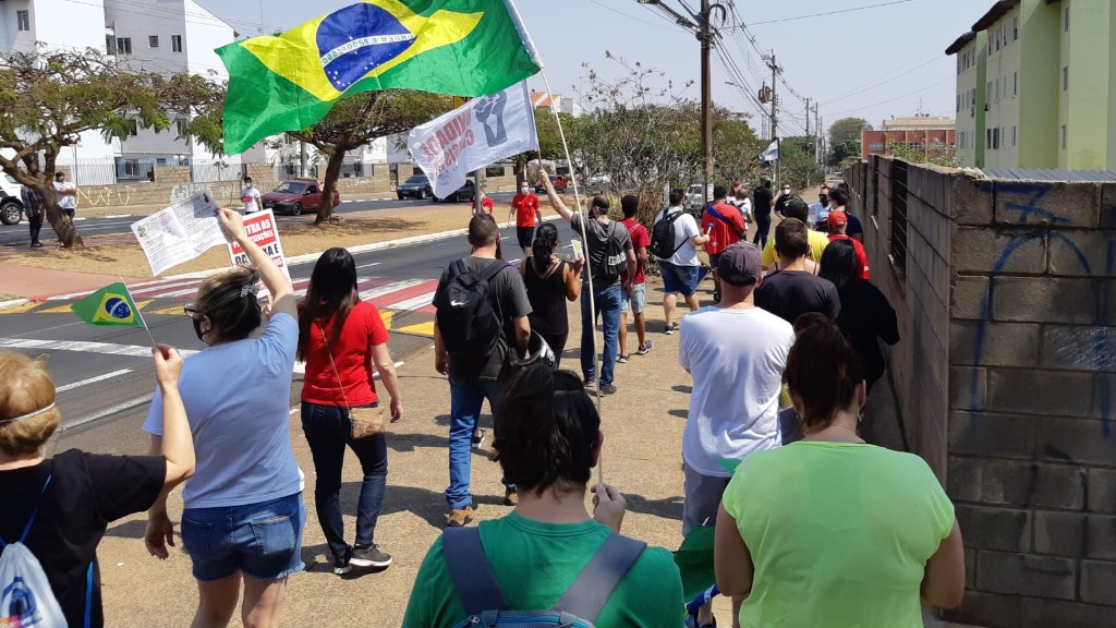 manifestação contra governo