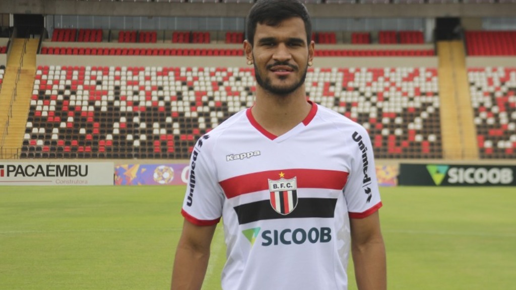 Matheus Índio Botafogo