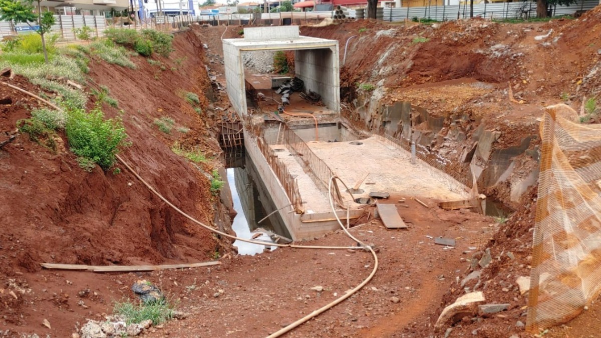 atraso obras Ribeirão Mobilidade