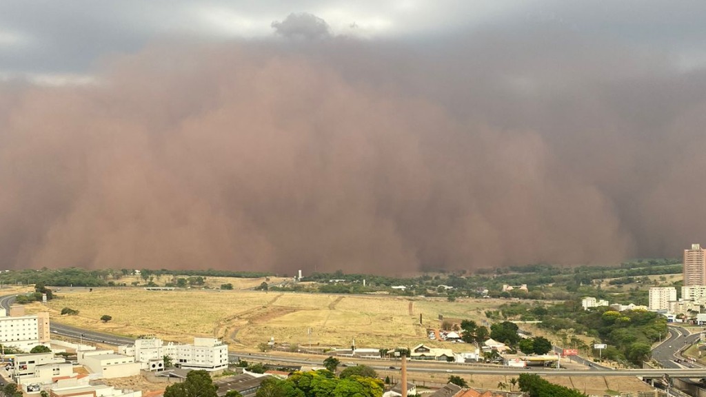 nuvem de poeira
