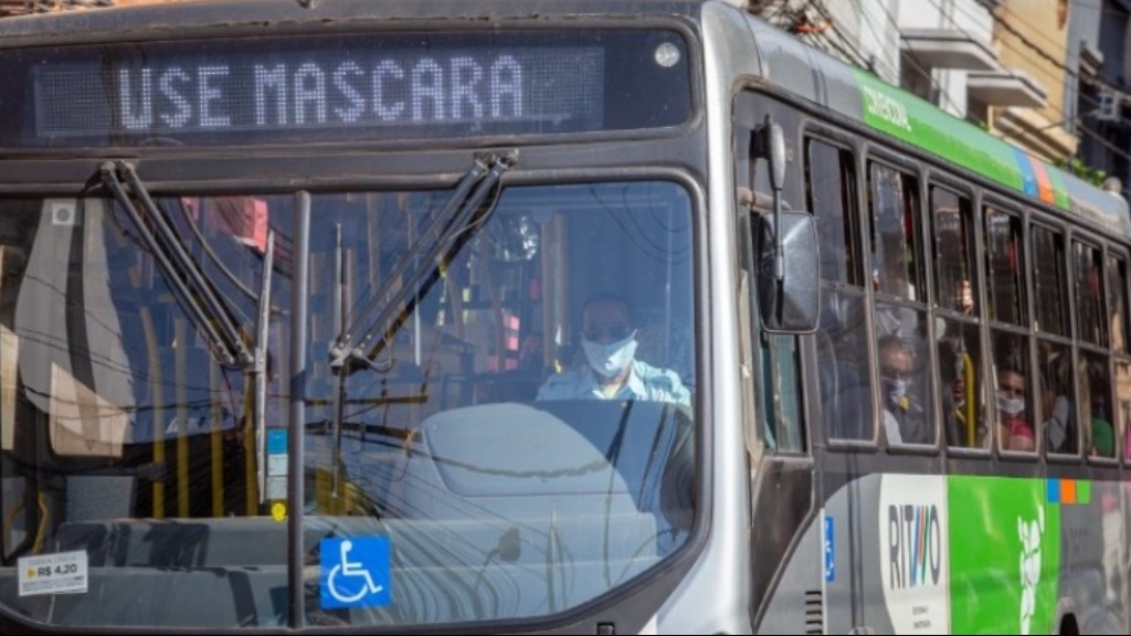 vacinação contra covid transporte