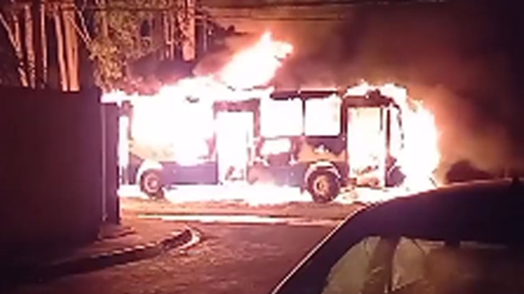 incêndio ônibus Barretos