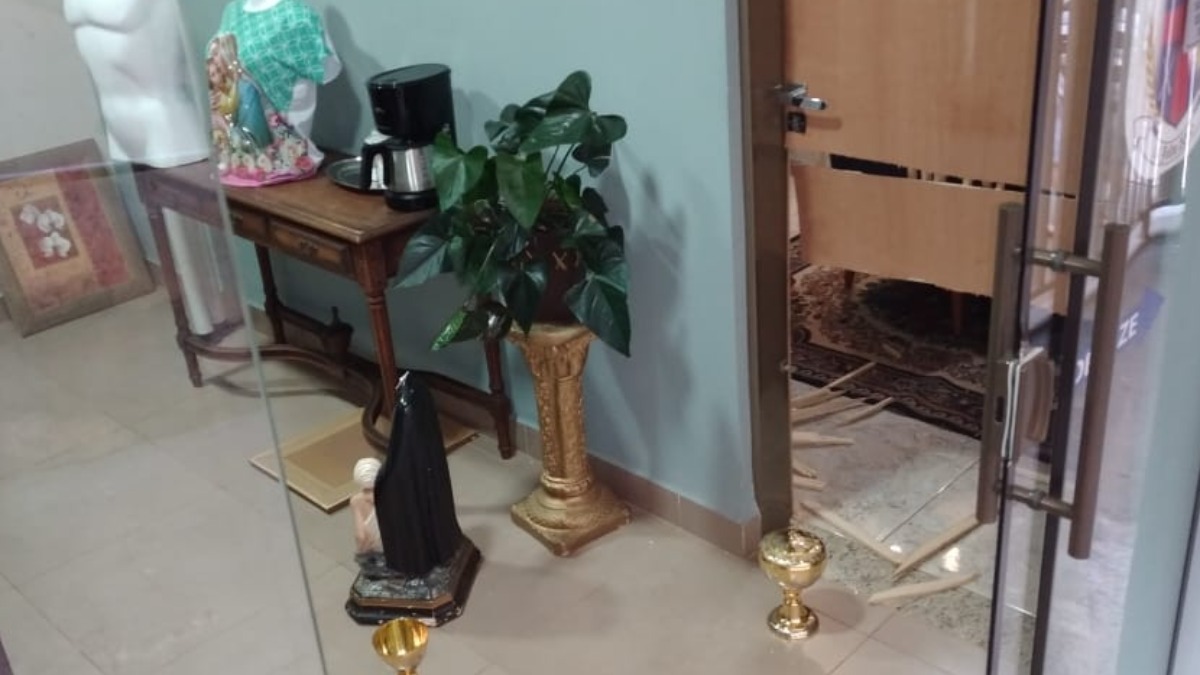 furto igreja Ribeirão