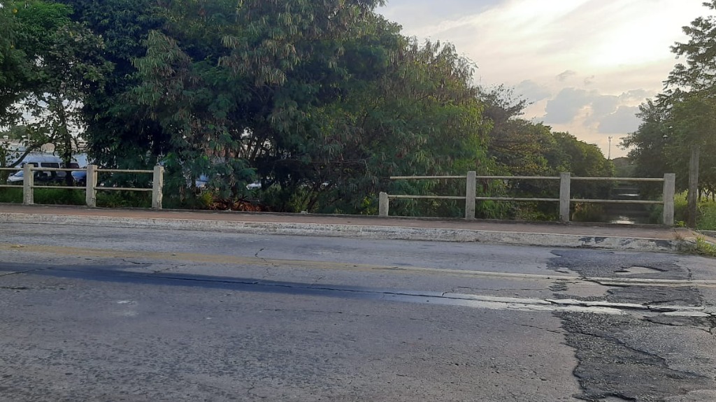 segurança ponte pedestres