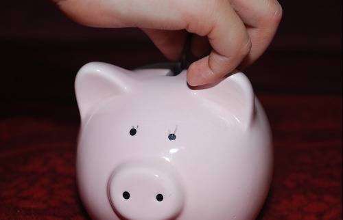 brasileiros economizar