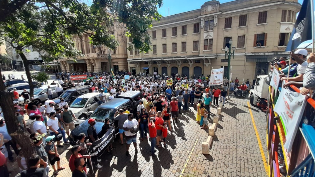 fechamento comércio Ribeirão