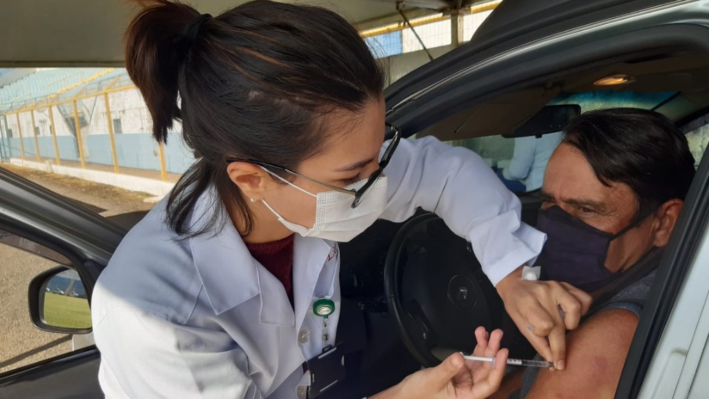 vacinação Cravinhos