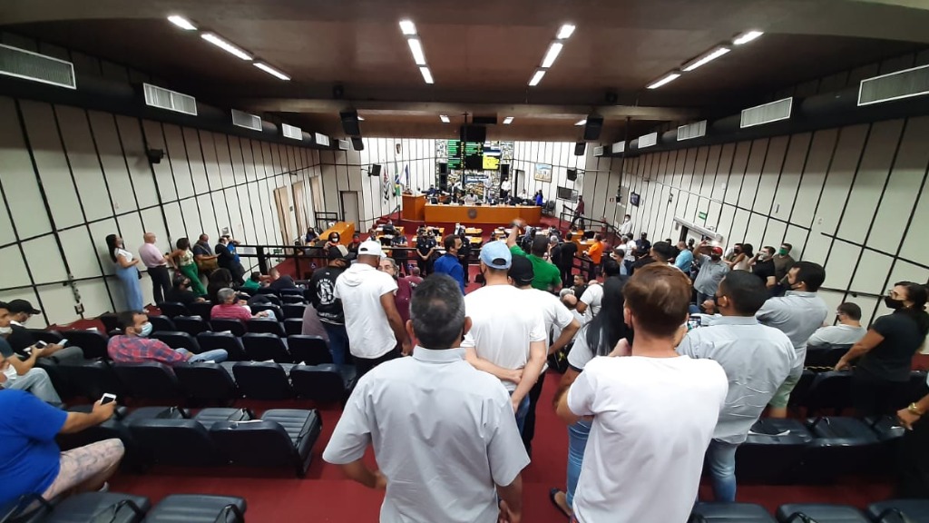 lei serviços essenciais