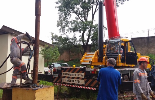 trocas de bombas submersas