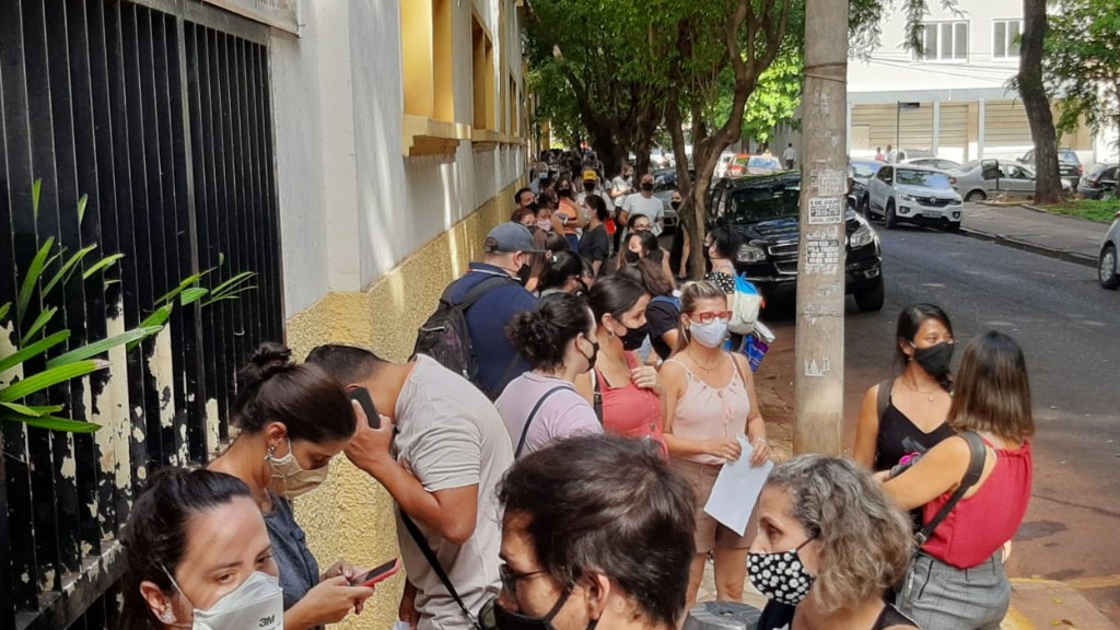 vacinação profissionais saúde