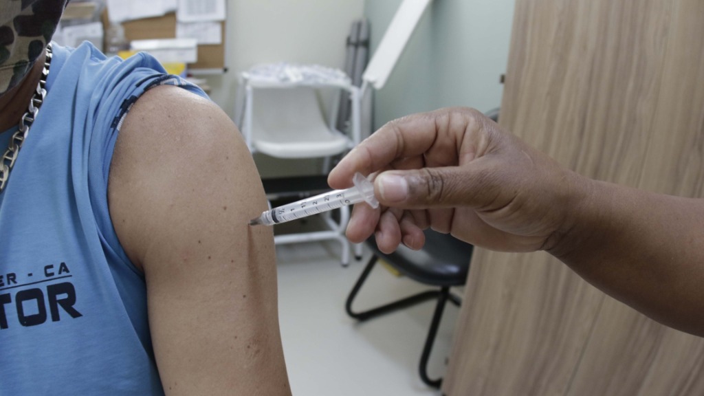 vacinação em Ribeirão