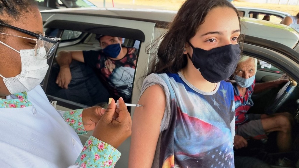 vacina covid crianças