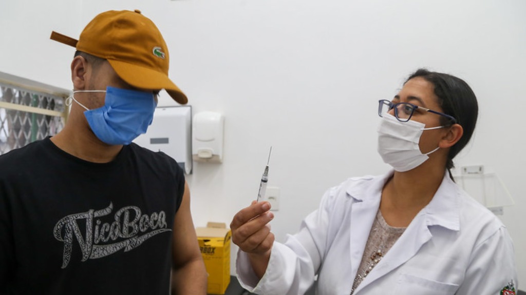 vacinação covid-19