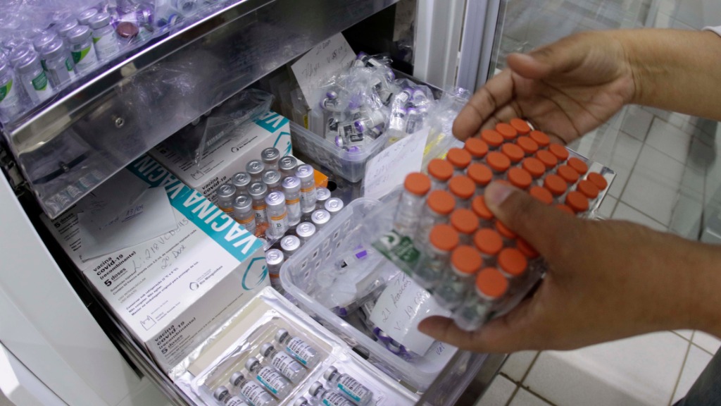 vacinação idosos 3 dose