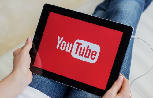 anúncios de política