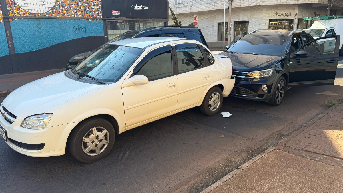 Engavetamento entre carros