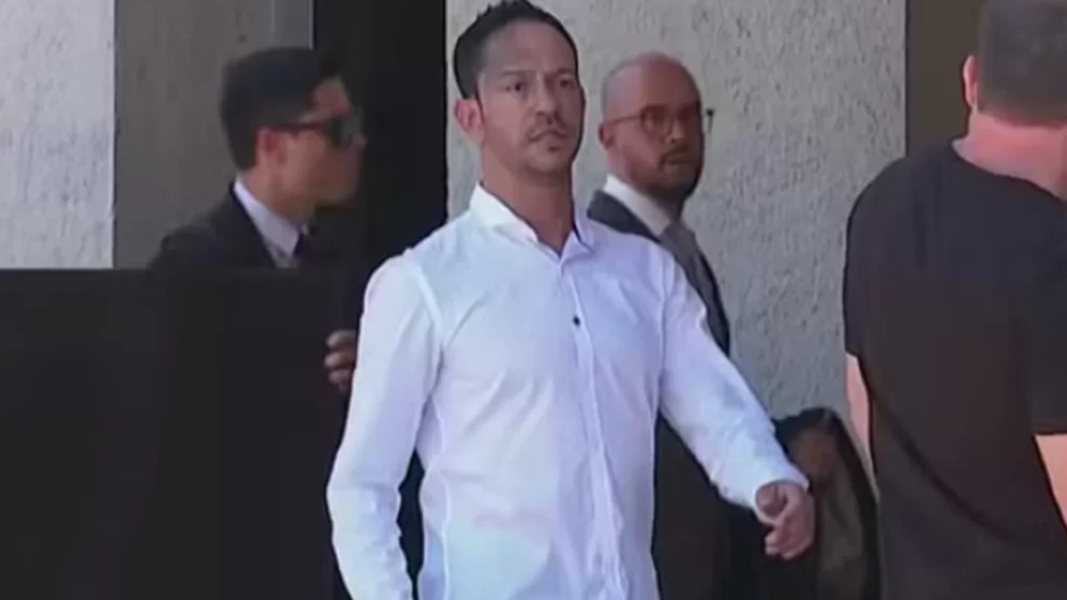 Dirigir bêbado causar acidente