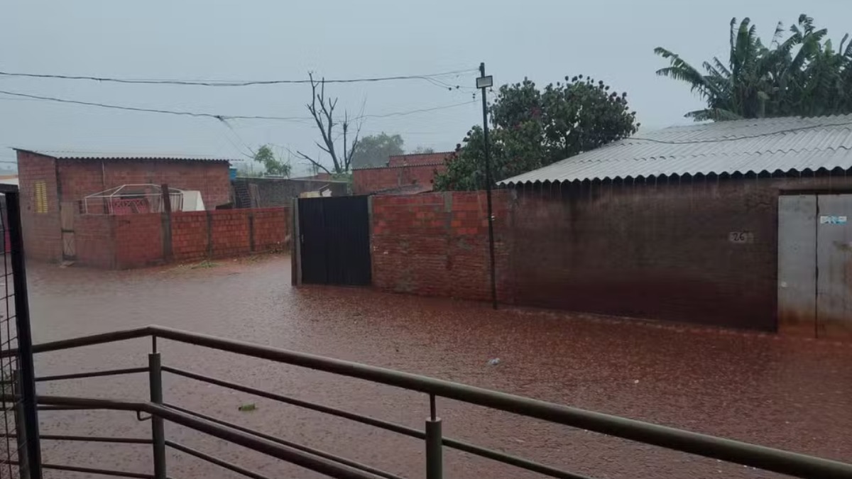 moradores comunidade locomotiva