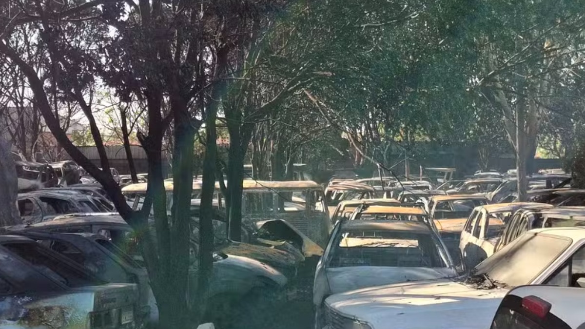 Incêndio pátio Detran Jaboticabal