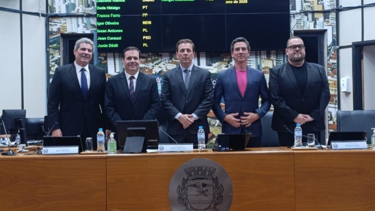 mesa diretora Câmara Ribeirão Preto