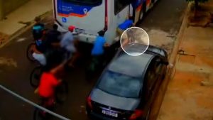 Acidente rabeira ônibus