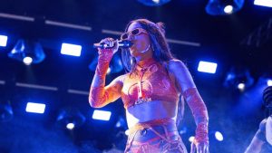 Anitta se apresenta no Réveillon 2026 do Amapá