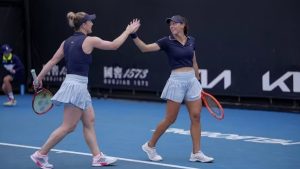 Luisa Stefani e Gaby Dobrowski avançam à semi no Australian Open